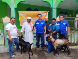 Hasjrat Abadi Yamaha Marine Berbagi Hewan Kurban