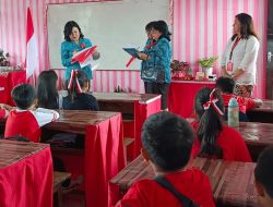 Ketua TP-PKK Minahasa Juri Lomba Hias Kelas di SDN 8 Tondano