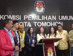 Miky-Cherly Pendaftar Terakhir di Pilwako Tomohon