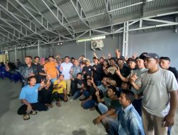 Temui Para Penambang di Bolmong, YSK Janjikan Miliki Izin Resmi Pemerintah