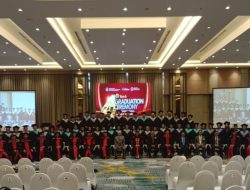 Universitas Prisma Manado Wisuda 140 Lulusan