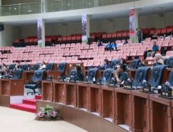 Pimpinan DPRD Sulut Ditetapkan, PDIP-Demokrat Masih Orang Lama