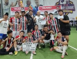 Tim Old Rhinos Rebut Tropi Tetap YSK Futsal Turnamen 2024