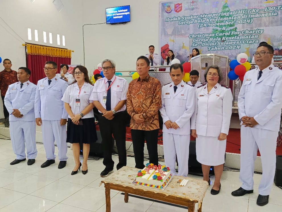 Ir Diano Tino Tandaju dampingi Bupati Wongkar di HUT Gereja Bala Keselamatan ke 130 di Indonesia.