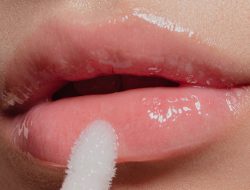 Dapatkan Bibir Sehat dan Cerah Alami