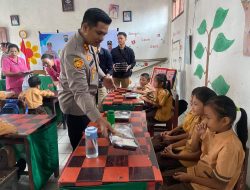 Ratusan Paket MBG Dibagikan Polres Minsel
