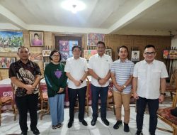 2 Bupati di Toraja Soal Penerbangan dari Manado: “Terima Kasih Pak Gub YSK, Kami Seperti Terima Durian Runtuh”