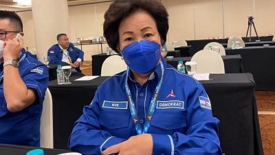 Kunci Sukses Noortje Henny Van Bone, Melayani Dengan Tulus