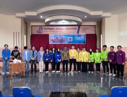 Stenly Tamo Beberkan Tupoksi DPRD Ke Mahasiswa dan Siswa di Kota Manado