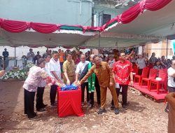 Andrei Angouw dan dr Richard Sualang, Hadiri Peresmian Gereja GMIM Paulus