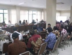 Jalan tak Kunjung Diperbaiki, Warga Kolongan Mengadu ke DPRD Sulawesi Utara