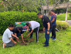 Rayakan Paskah, Niklas Silangen Tanam Pohon Harapan