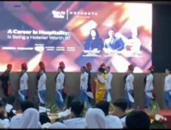Tarian Maengket SMK Negeri 6 Manado Tampil Memukau, Kepsek Altje Salele: Solid, Baik dan Berkwalitas