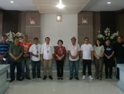 Gelar FGD, Kadis Femmy Suluh: Dinas Dikda Sulut Terbuka Masukan dari Jurnalis Sumikolah