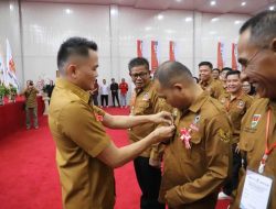 Bupati Ronald Kandoli Kukuhkan Pengurus Desa Bersatu
