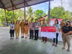 Wabup Fredy Tuda Didampingi Kadis Sosial Helny Ratuliu Laksanakan Monev Program Keluarga Harapan