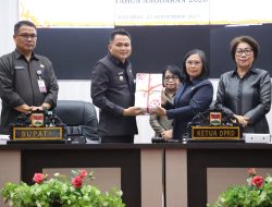 Bupati Ronald Kandoli Serahkan Dokumen Rancangan KUA PPAS APBD Kabupaten Mitra Tahun 2026