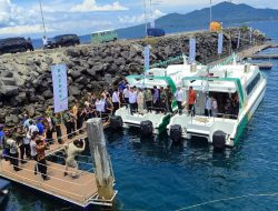 Mendagri Serahkan Kapal Kesehatan untuk Sangihe dan Talaud
