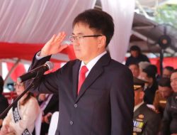 Ribuan Guru Menyemut Dilapangan Sparta Tikala Manado