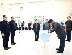 Gubernur YSK: Pejabat Jangan yang Jauh dari Rakyat