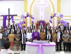 Wabup Fredy Tuda: Gereja Harus Jadi Pusat Iman dan Penguatan Moral Masyarakat