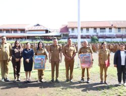 Akhiri Masa Pengabdian, Tiga ASN Pemkab Mitra Terima SK Pensiun dari Bupati Ronald Kandoli