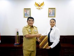 Wujudkan SDM Unggul, Gubernur Yulius Lepas Generasi Muda Bertalenta Magang ke Jepang