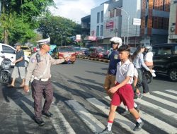 Intensifkan Pos Cakalang, Kapolsek Malalayang: Kami Berkomitmen Terus Hadir, Pastikan Arus Lalu Lintas Lancar