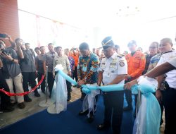 Gubernur Yulius Selvanus Resmikan Mako Zona Tengah Bakamla RI