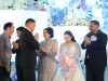 Bupati Ronald Kandoli Hadiri Resepsi Pernikahan Putra Gubernur Sulut, Fighter Aprilian dan Angelika Intan Ciayadi