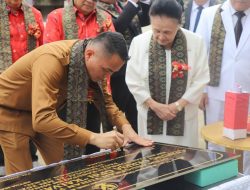 Bupati Ronald Kandoli Resmikan Gedung GPdI Kalvari Tonsawang, Ajak Jemaat Terus Memuliakan Nama Tuhan