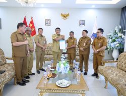 Wakil Bupati Heronimus Makainas Resmi Ditunjuk Jadi Plt Bupati Sitaro