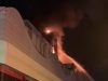 Megamall Manado Terbakar, Pengunjung Berhamburan Keluar Gedung, Satu Karyawan Tewas