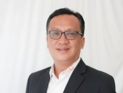 Universitas Trinita, Gelar Puncak Dies Natalis ke-7 di Aula Mapalus Kantor Gubernur