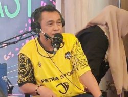 Blue Shark Tahan Imbang Matador