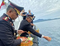 Gelar Upacara Tabur Bunga di Laut, Polda Sulut Kenang Jasa Pahlawan