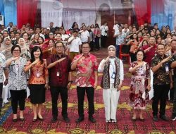 Wakil Walikota dr Richard Sualang,  Buka Sosialisasi Digitalisasi Bansos dan Portal Perlinsos