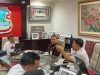 Walikota Andrei Angouw didampingi Sekot dr Steaven Dandel Gelar Rapat Dengan Camat