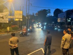 Polsek Sario Atur Lalu Lintas Saat Konvoi Suporter Melintas