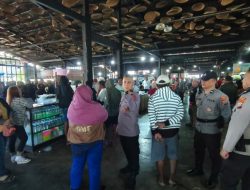 Polsek Wenang Laksanakan Pengamanan Aksi Unjuk Rasa Pedagang Pasar Bersehati, Situasi Berlangsung Aman dan Kondusif