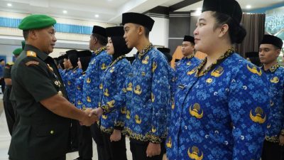 115 Pegawai Negeri Sipil (PNS) Kodam XIII/Merdeka resmi mengucapkan sumpah janji yang dipimpin Panglima Kodam XIII/Merdeka Mayjen TNI Mirza Agus