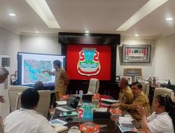 Wali Kota Andrei Angouw Rapat Dengan Sumber Daya Air Balai Sungai Sulawesi Utara 1 Manado