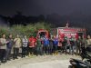 Sinergi Polsek Wori, TNI Bersama Damkar dan Warga Berhasil Padamkan Kebakaran Lahan di Samping TPA Ilo-Ilo