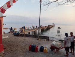 Instruksi Gubernur, Pemprov Sulut Distribusikan 18.200 Liter Air Bersih ke Manado Tua