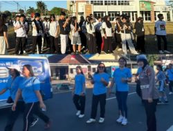 Jelang HUT ke-81 RI, SMK Negeri 1 Amurang Gelar Jalan Sehat dan Gerakan Pungut Sampah
