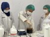 Mahasiswa Farmasi Unsrat Sulap Limbah Kelapa jadi Obat Spray Luka Diabetes