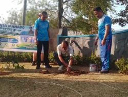 Maknai HUT ke-66, SMA Negeri 1 Manado Bagikan Sembako dan Gelar Cinta Lingkungan