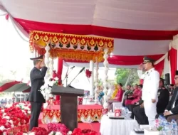 Pimpin Penurunan Bendera Merah Putih, Wakil Walikota Apresiasi Paskibraka Kotamobagu