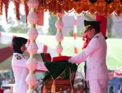 Walikota Weny Gaib Pimpin Upacara Peringatan HUT Republik Indonesia