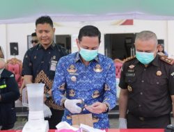 Walikota Weny Gaib Hadiri Pemusnahan Barang Bukti di Kejaksaan